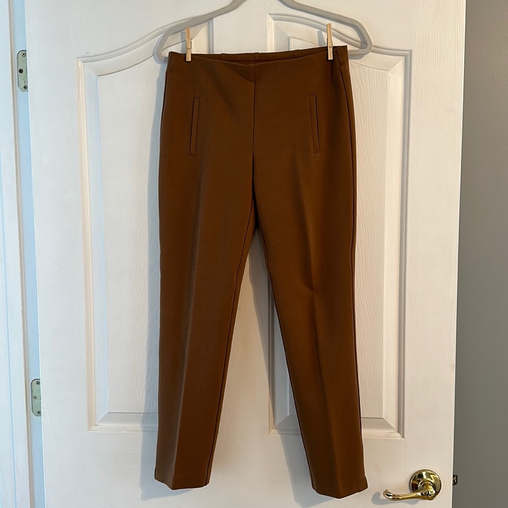 Chico's So Slimming 360 Ankle Pant